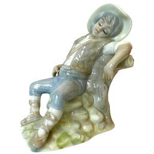 RARE Tengra Porcelain Spanish Boy Sitting on Tree Trunk VTG Statue/ Figurine